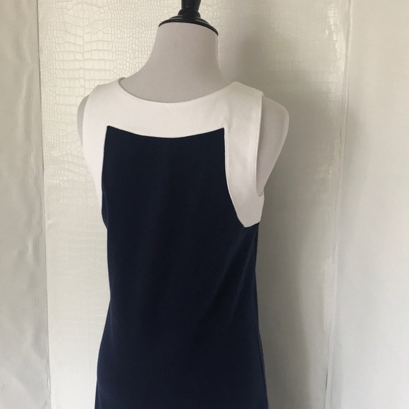 IZOD GOLF DRESS. - Picture 5 of 7